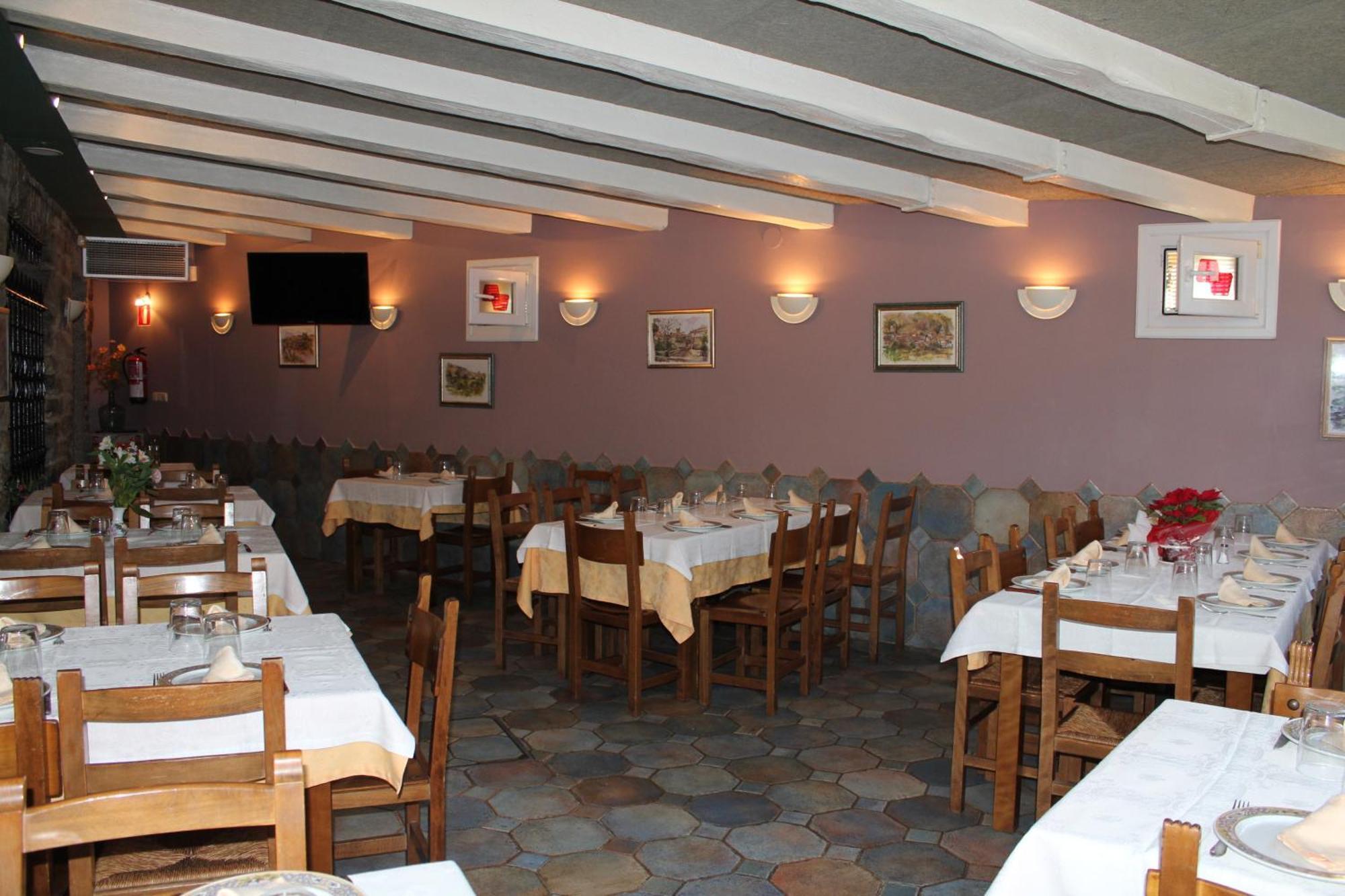 Pension Lagunak Zarautz Buitenkant foto